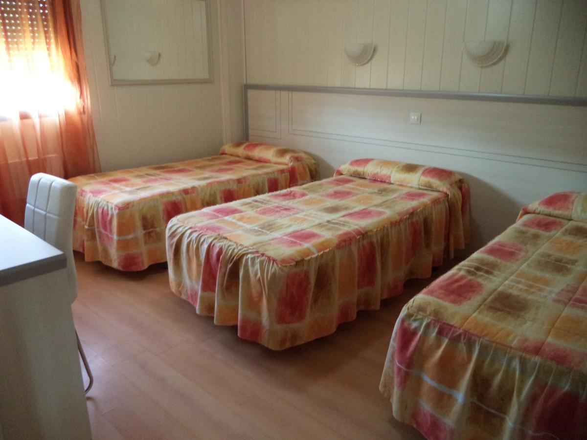 Hotel A Santiago Belorado Eksteriør billede